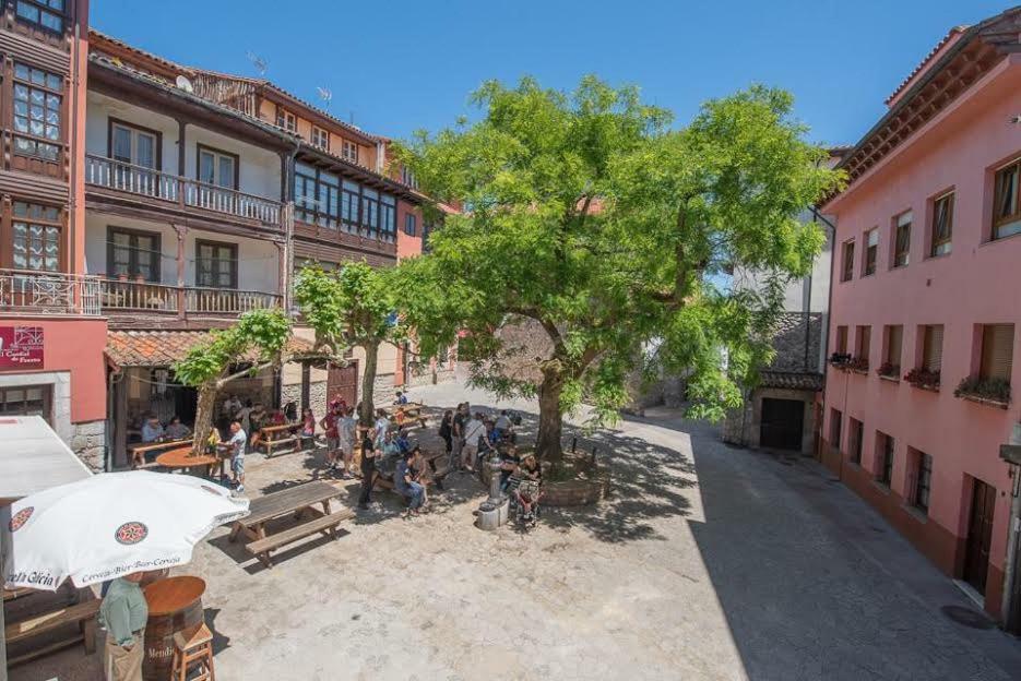 Apartamentos Puerta De 利亚内斯 外观 照片