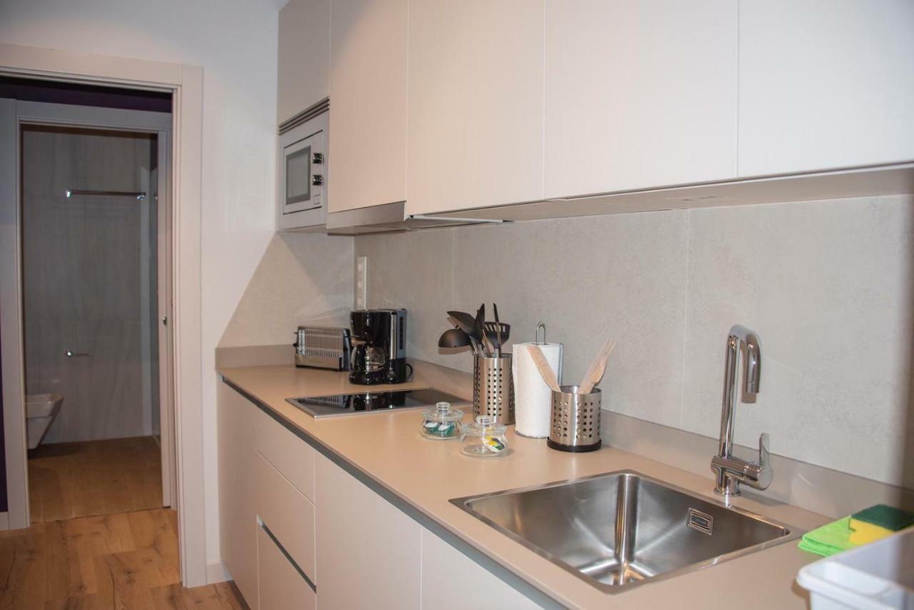 Apartamentos Puerta De 利亚内斯 外观 照片