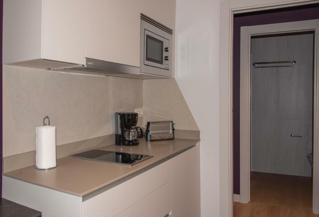 Apartamentos Puerta De 利亚内斯 外观 照片