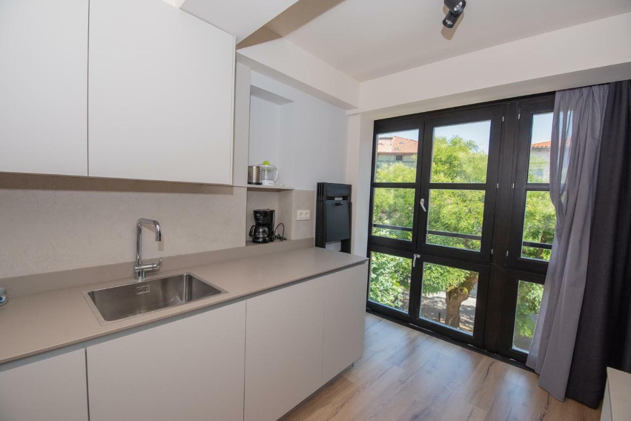 Apartamentos Puerta De 利亚内斯 外观 照片