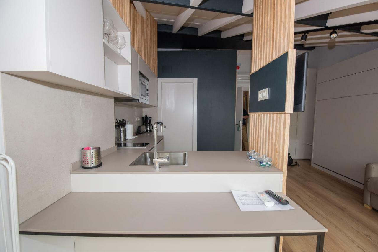 Apartamentos Puerta De 利亚内斯 外观 照片