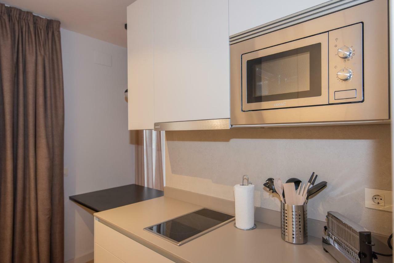 Apartamentos Puerta De 利亚内斯 外观 照片