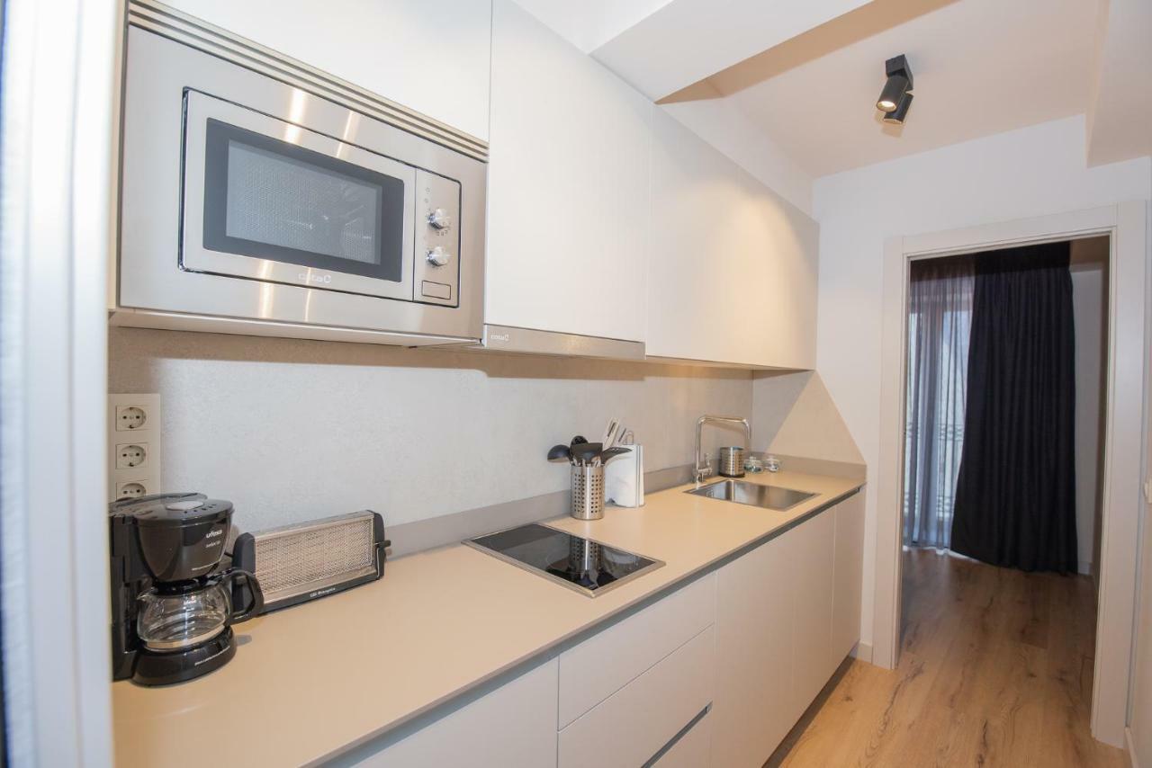 Apartamentos Puerta De 利亚内斯 外观 照片