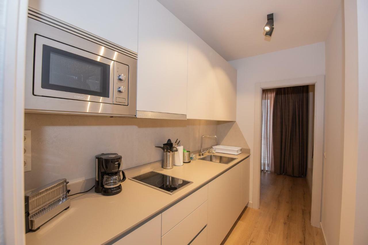 Apartamentos Puerta De 利亚内斯 外观 照片